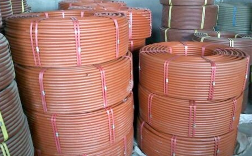 提升工程安全：聚乙烯(RPE)阻燃鄯善穿线管在现代建筑中的应用